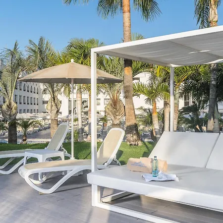 Mac Puerto Marina 4*