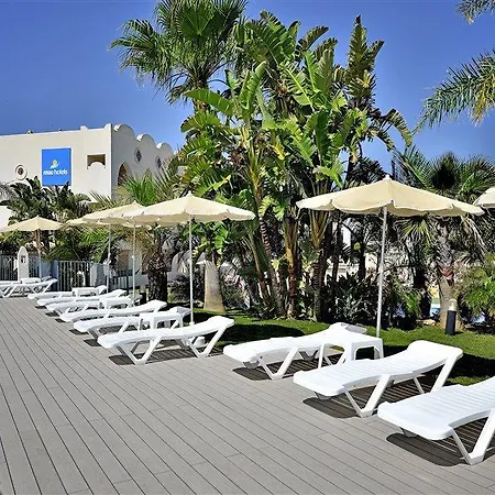 Mac Puerto Marina Hotel 4*
